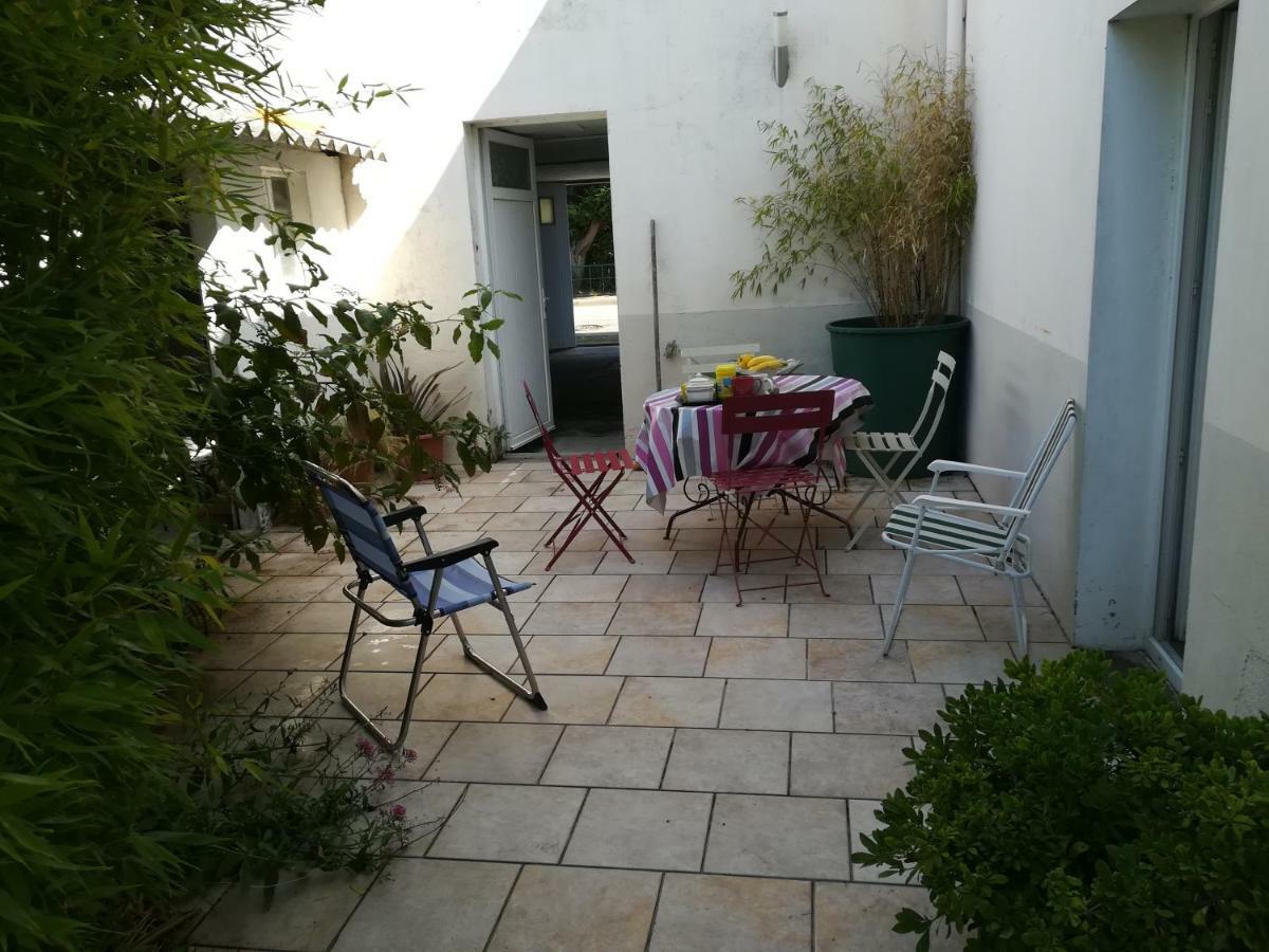 Guest House Groupe Et Famille Saint-Saint-Paimboeuf Екстериор снимка
